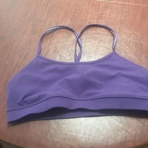 Lululemon sports bra (no padding )